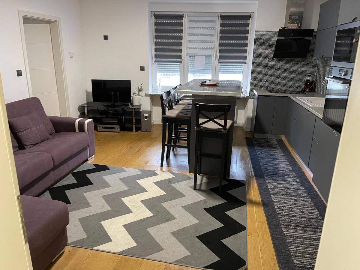 Superbe Appartement Au Rdc Avec Parking Gratuit Villerupt Εξωτερικό φωτογραφία
